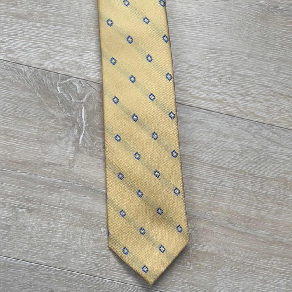 MICHAEL Michael Kors Yellow and Blue Silk Tie